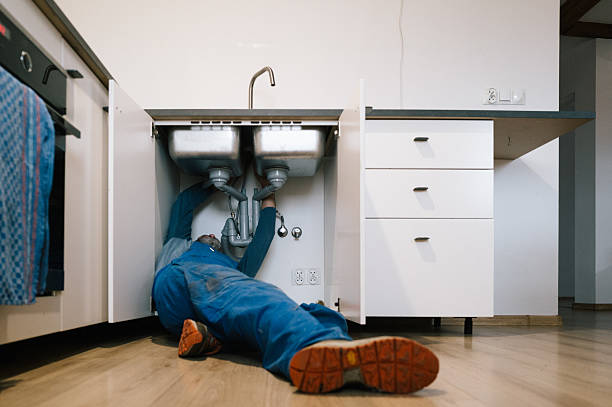 Professional Drain Cleaning technician working in Echo Lake, CA